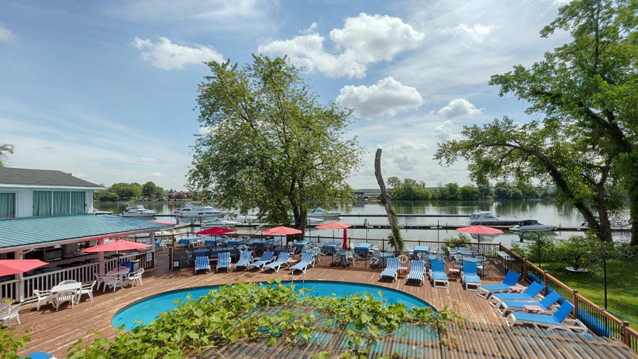 Auberge Handfield Et Spa Saint-Marc-sur-Richelieu Εξωτερικό φωτογραφία